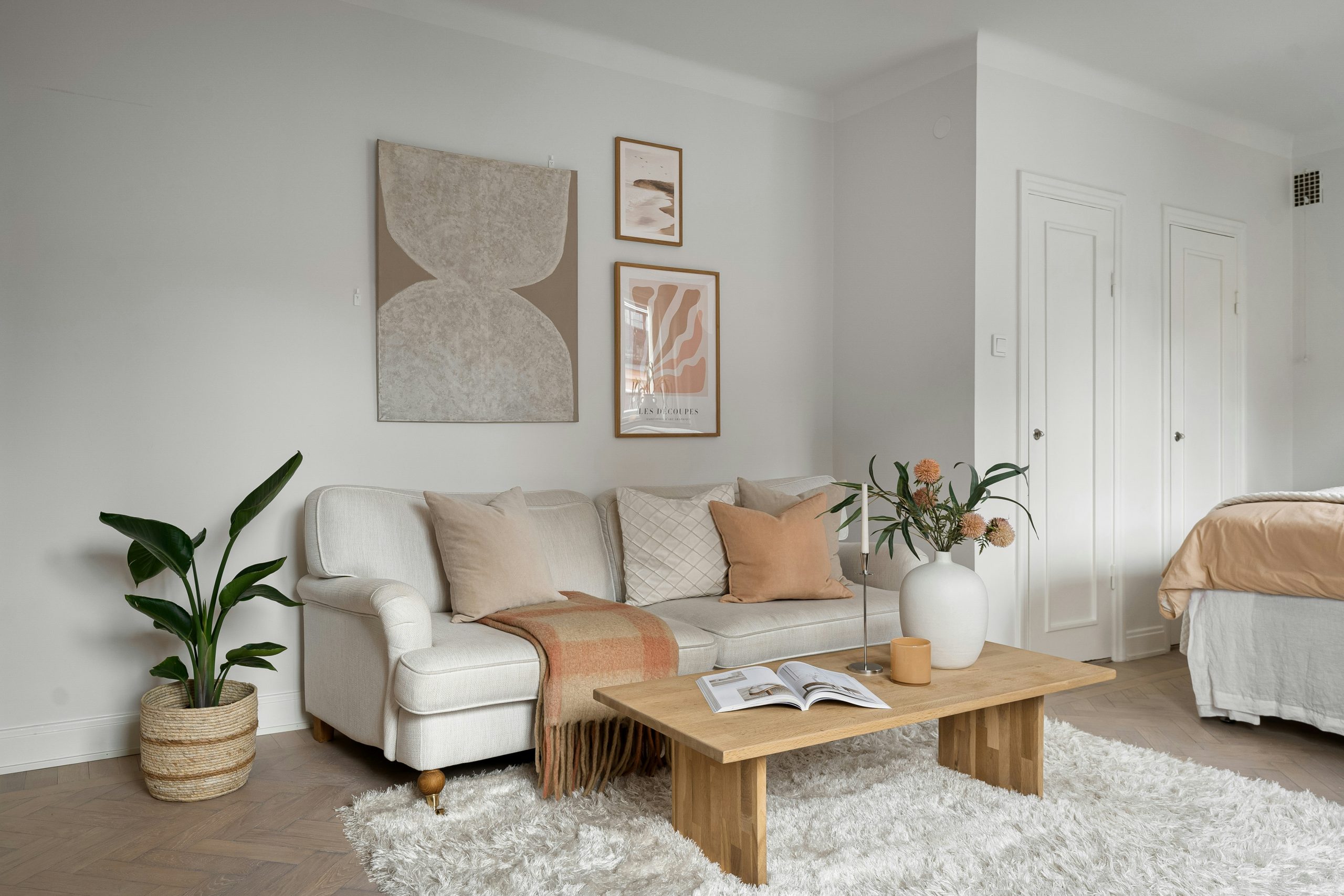 Peintures intérieures - Bénodet 6 astuces pour agrandir visuellement une petite pièce avec la peinture !