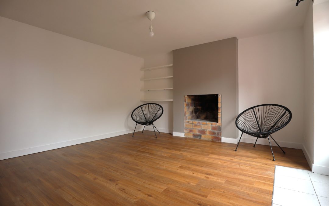 LVT, stratifié ou parquet contrecollé : quel sol choisir pour votre intérieur ?